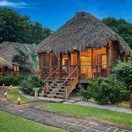 Turtle Inn By Francis Ford Coppola Placencia Exteriör bild
